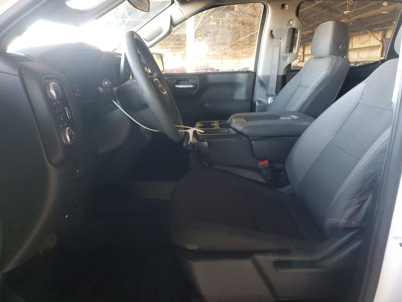 2024 GMC Sierra