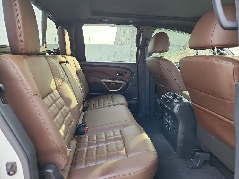 2023 Nissan Titan Platinum Reserve