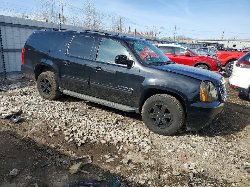 2011 GMC Yukon xl K1500 slt