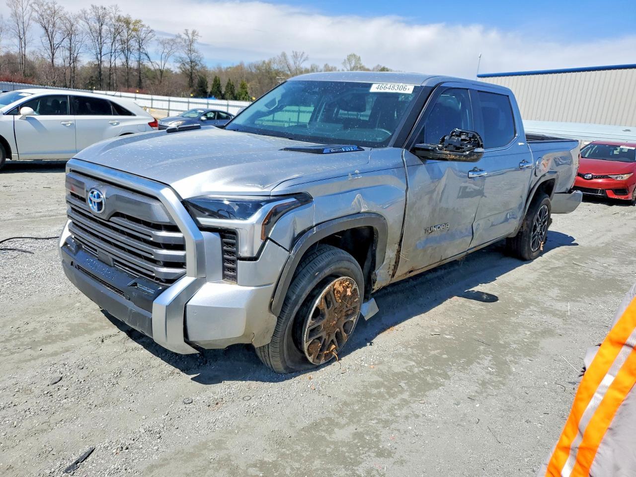 2024 Toyota Tundra Limited HV
