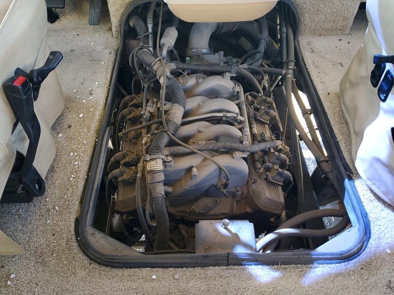 2004 Workhorse Custom Chassis Motorhome Chassis