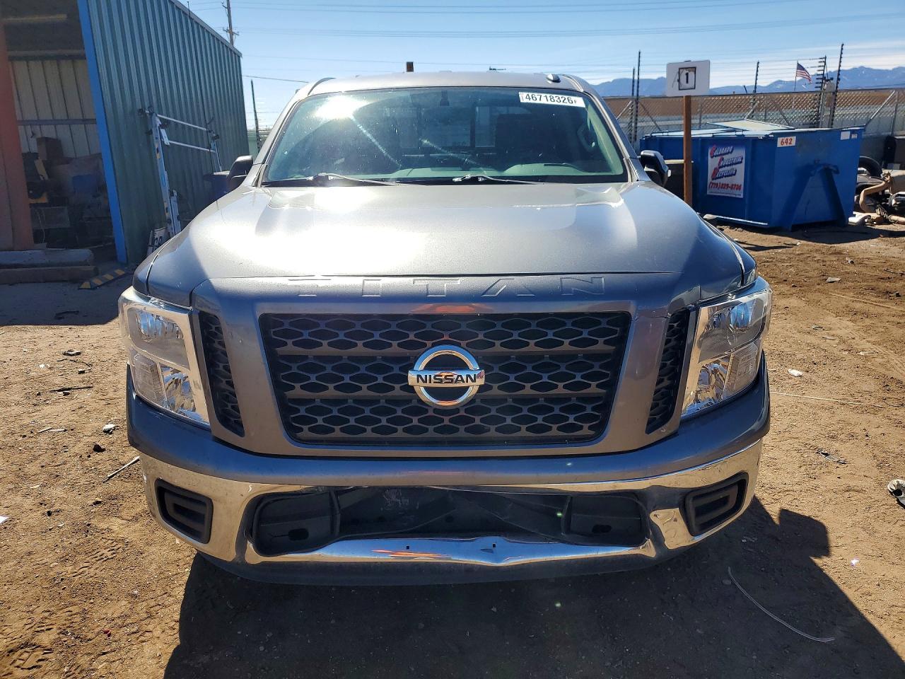 2019 Nissan Titan SV