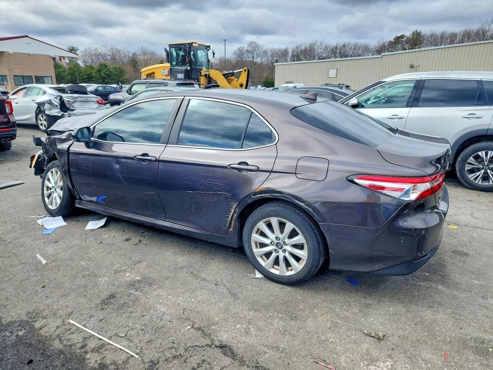 2019 Toyota Camry le