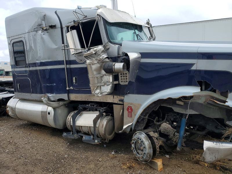 2022 Kenworth W900 Semi Truck