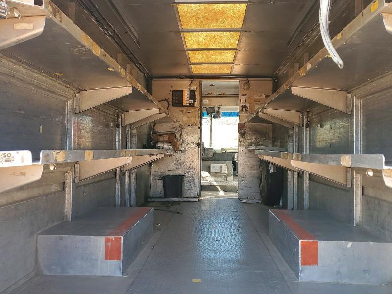 1999 Freightliner MT45 Chassis Delivery Truck