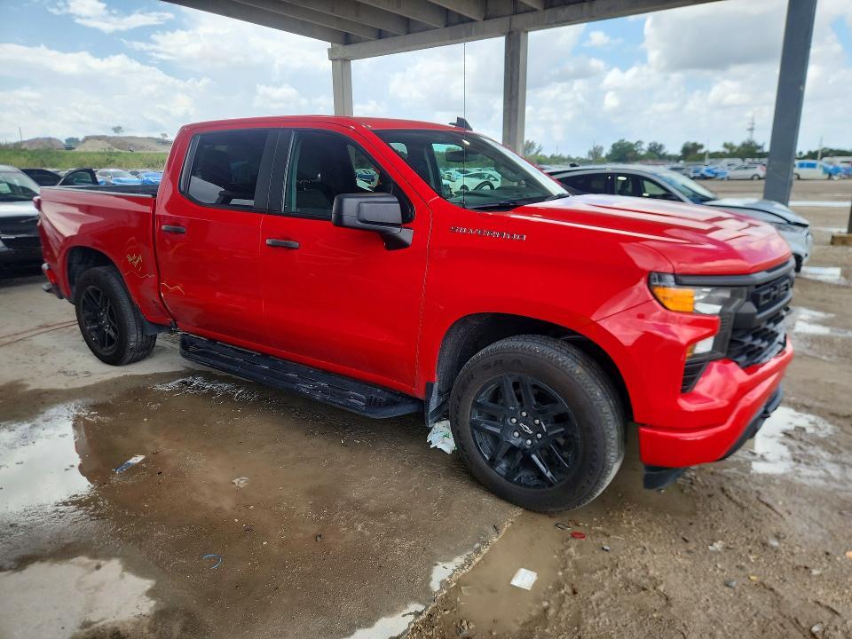 2022 Chevrolet Silverado C1500 Custom