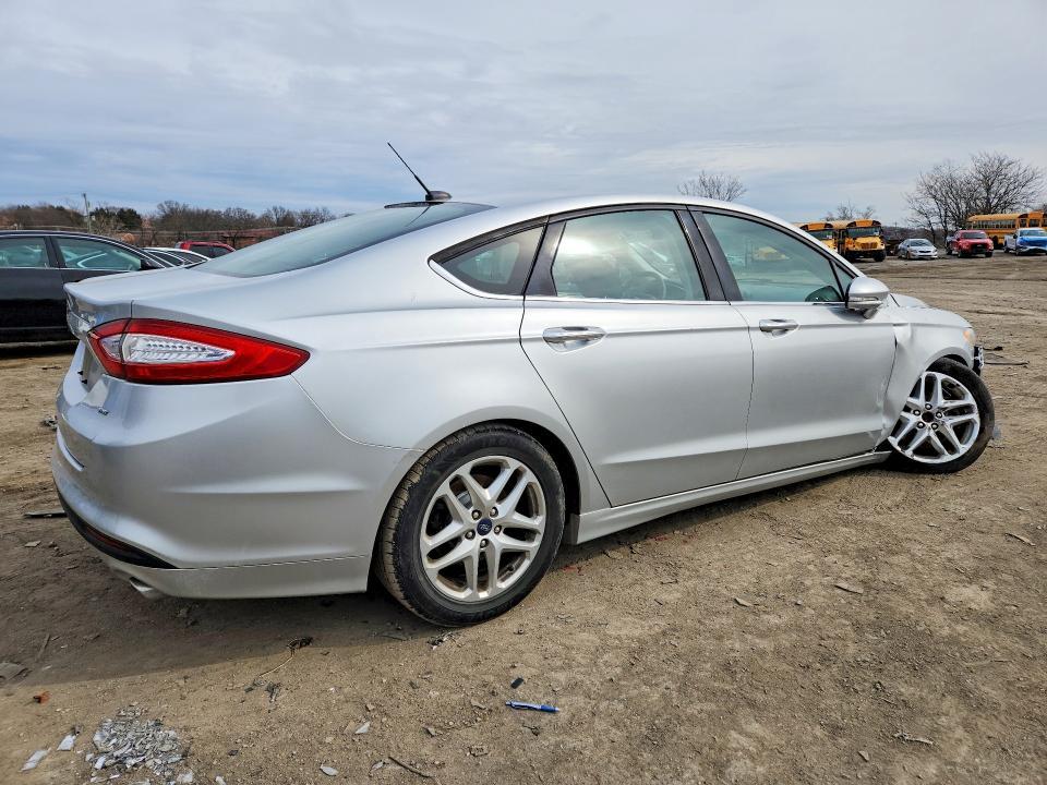 2015 Ford Fusion se