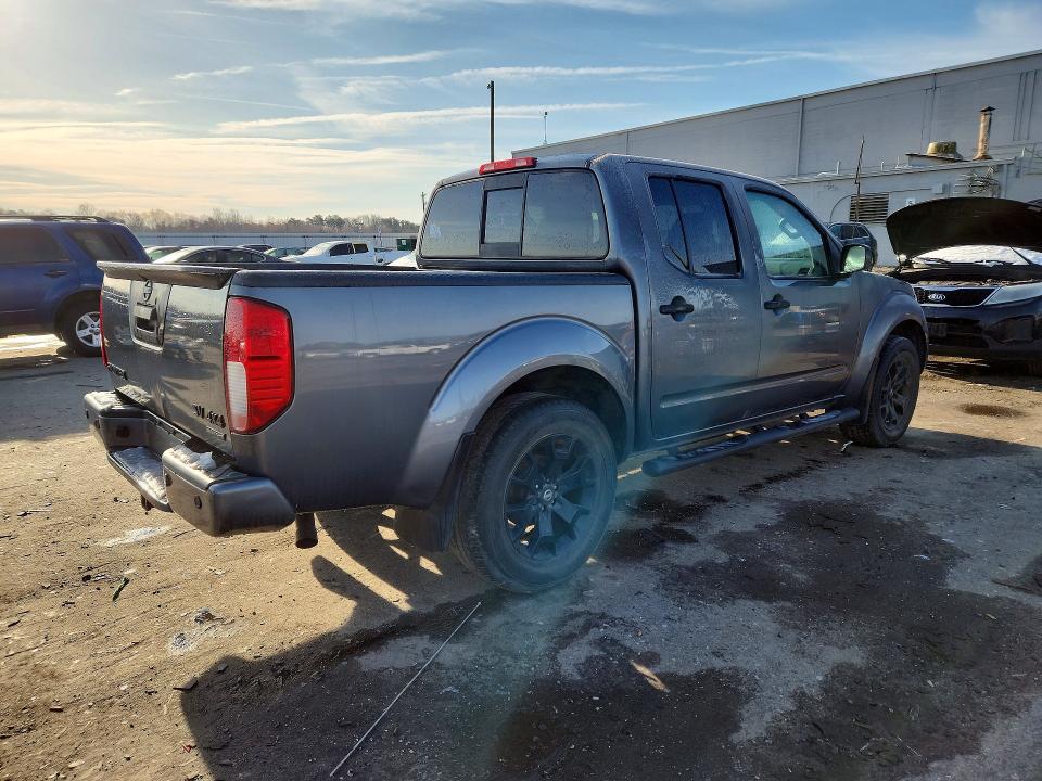 2021 Nissan Frontier SV