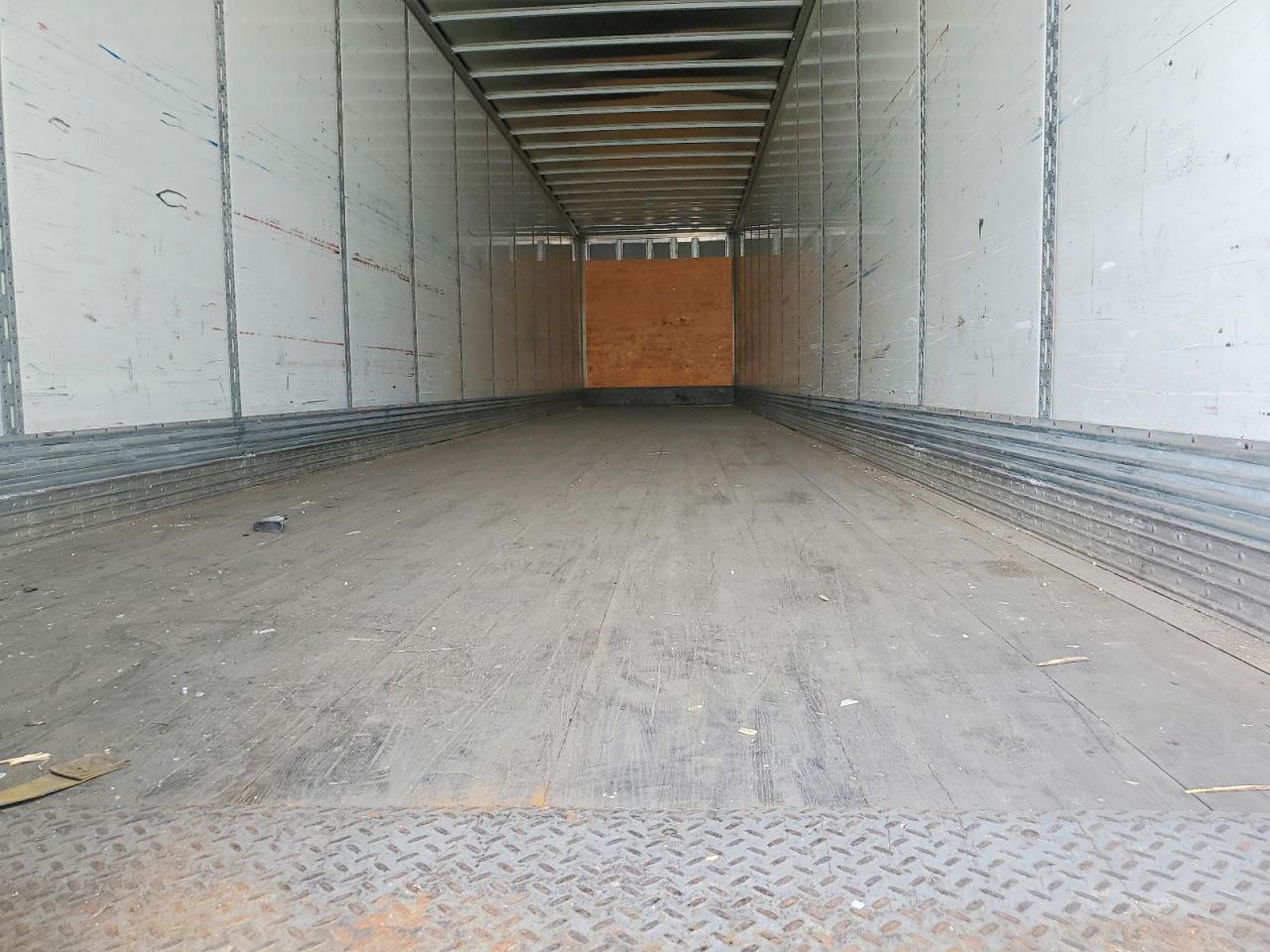 2015 Arrow 2015 Wabash Dvcvhpc DRY Van Trailer