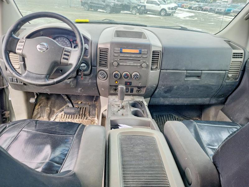 2004 Nissan Titan XE
