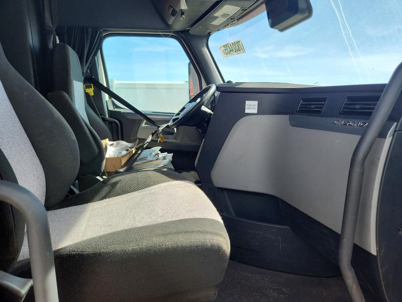 2020 Freigliner 2020 Freightliner Cascadia 126 Semi Truck