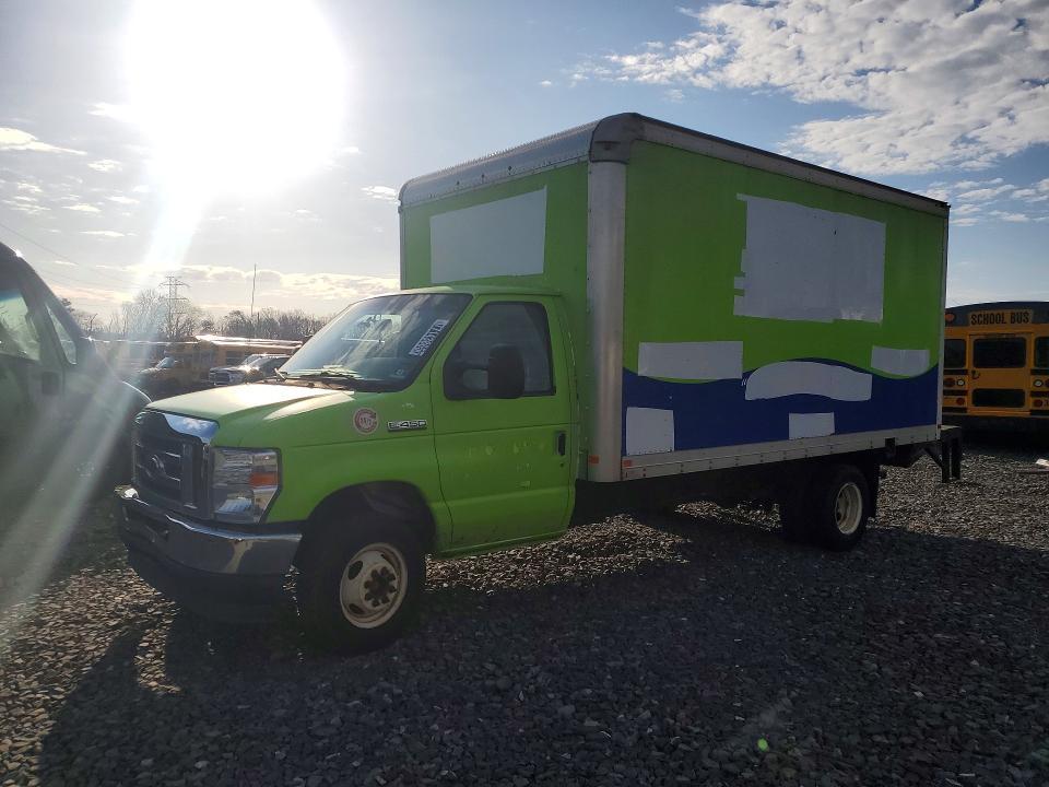 2021 Ford E450 BOX Truck