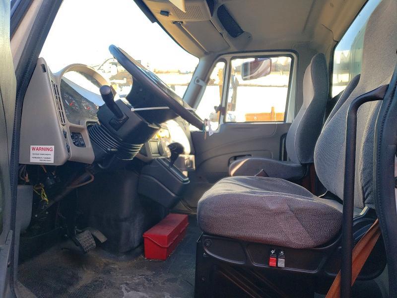 2016 International 4300 BOX Truck