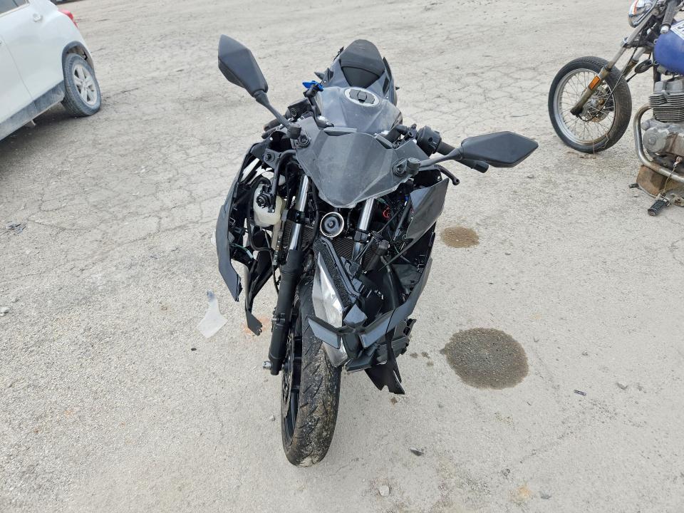 2022 Kawasaki EX400
