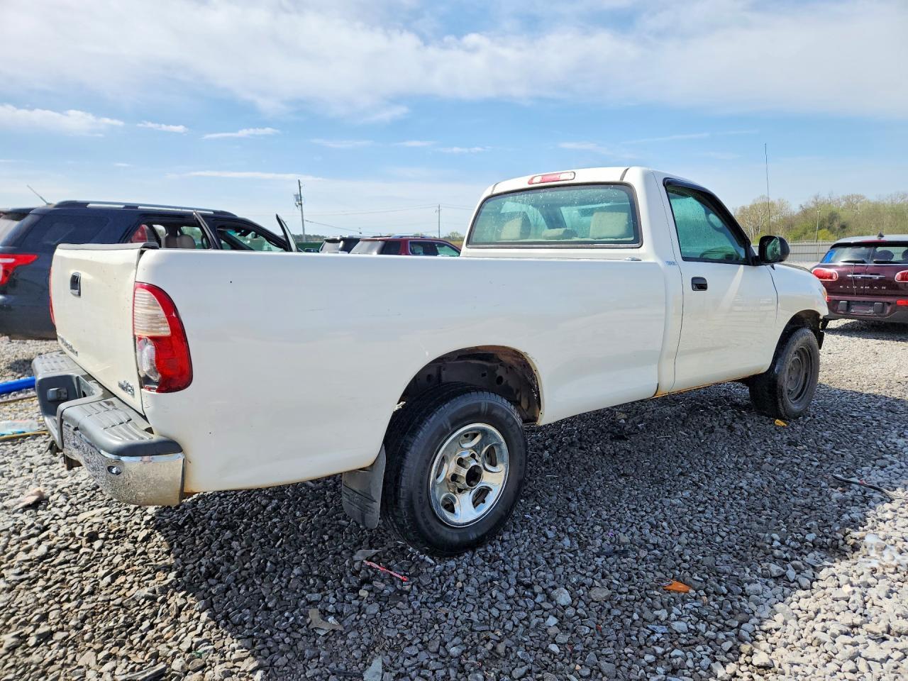 2005 Toyota Tundra Base