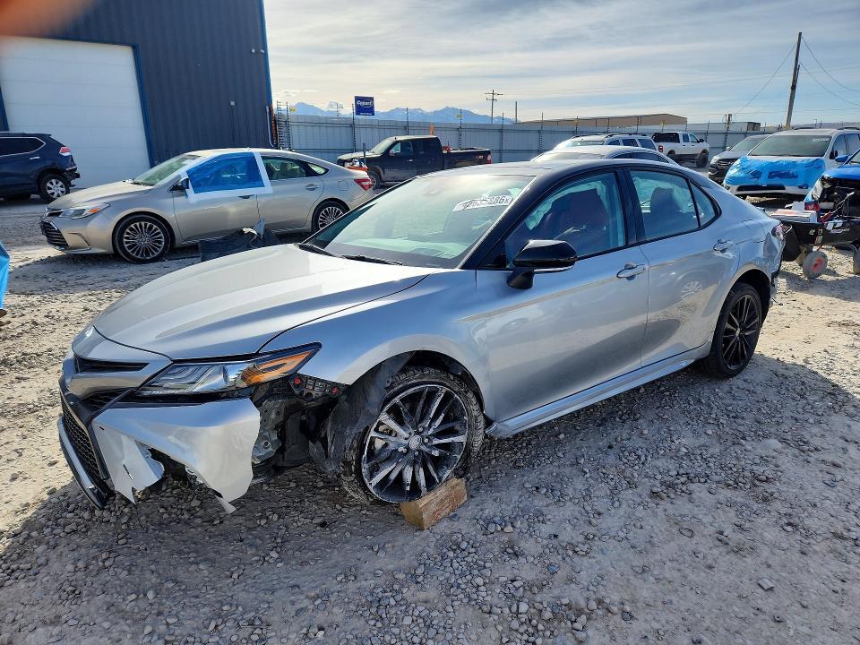 2024 Toyota Camry xse V6