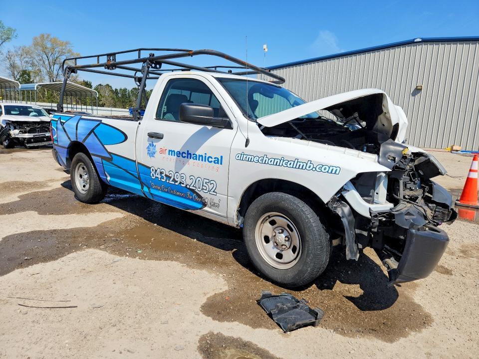 2020 Dodge RAM 1500 Classic Tradesman