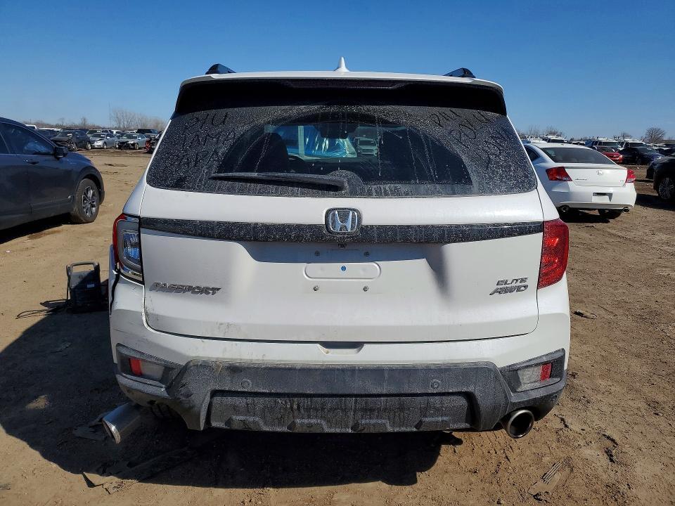 2023 Honda Passport Elite