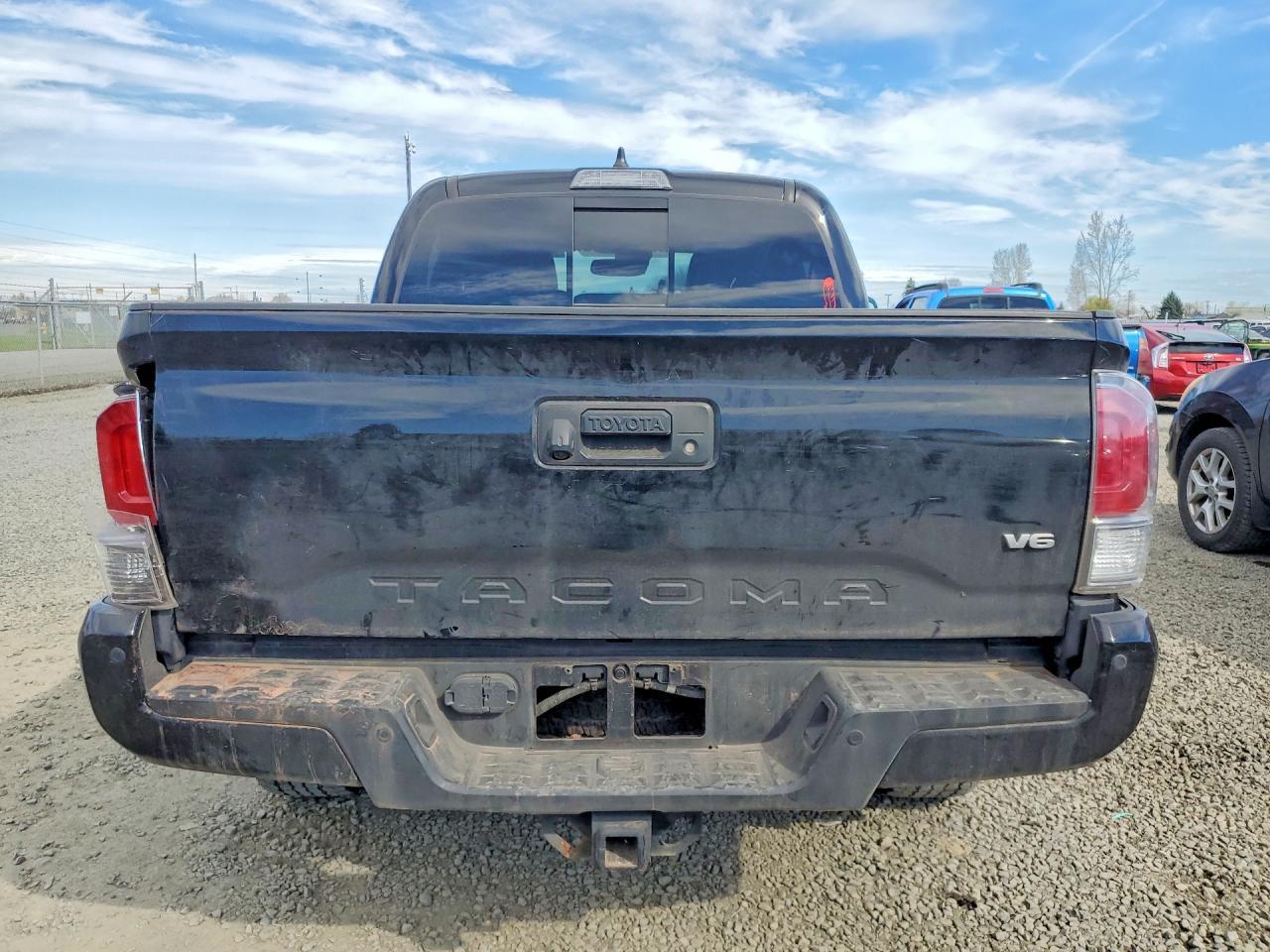 2023 Toyota Tacoma TRD OFF-Road