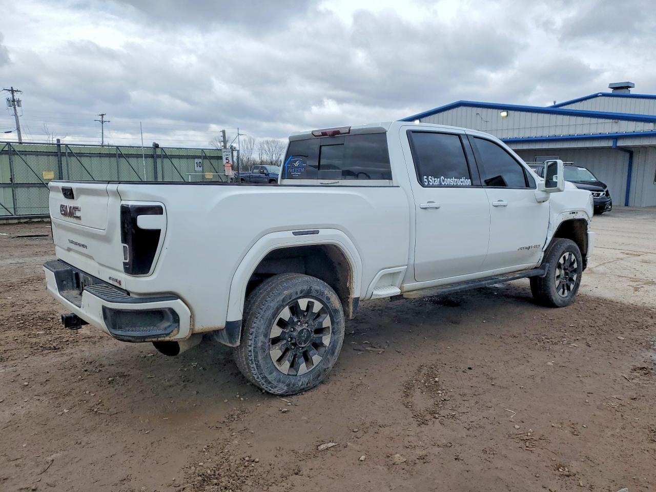 2022 GMC Sierra K2500 AT4