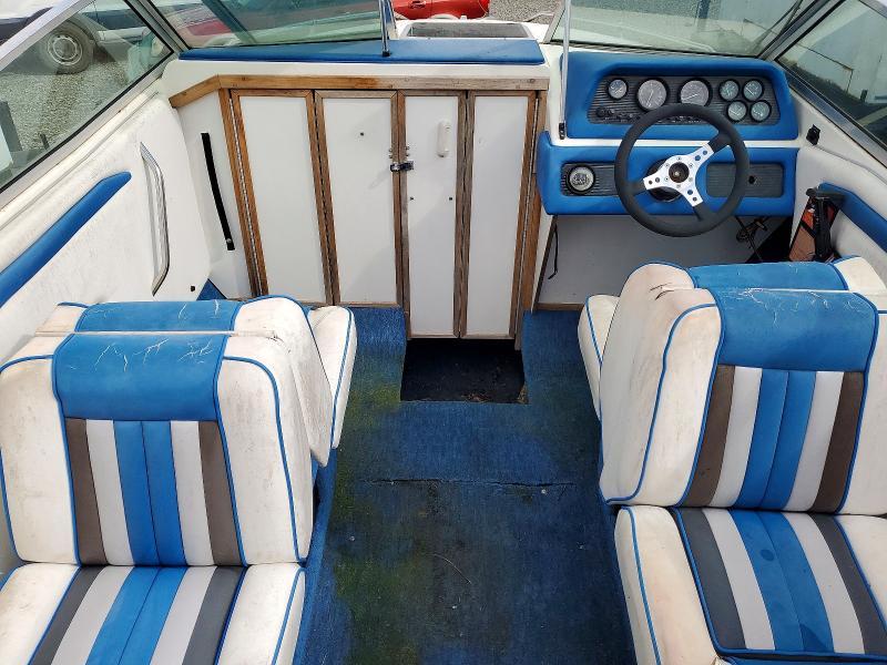 1990 SER 200 BOW Rider-Boat
