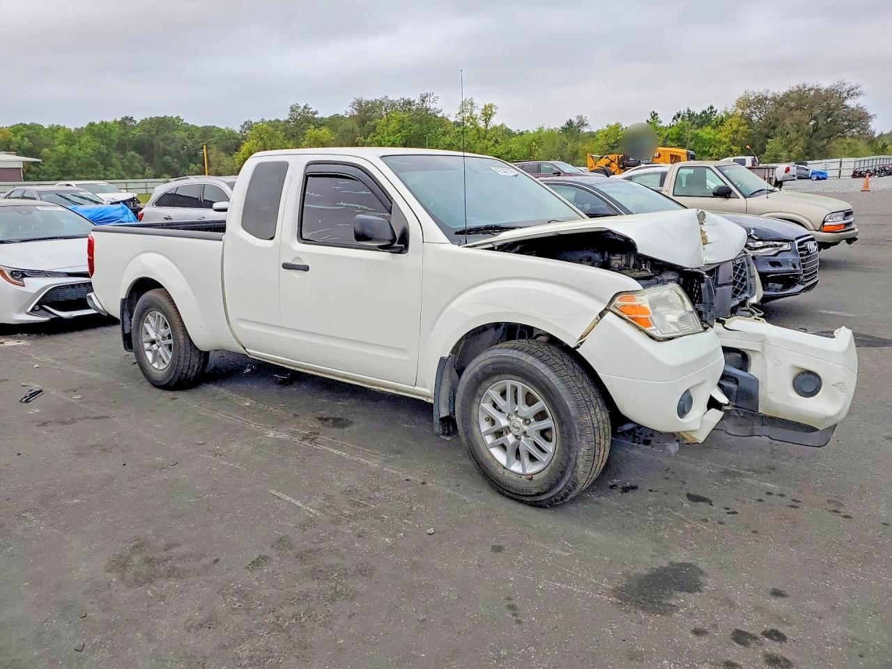 2019 Nissan Frontier SV V6