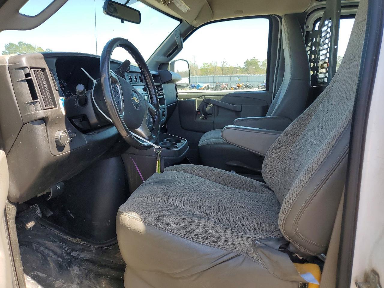 2017 Chevrolet Express G2500