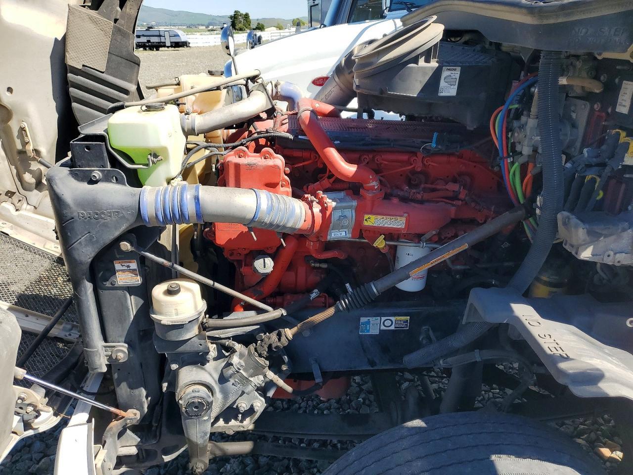 2015 Kenworth Construction T680