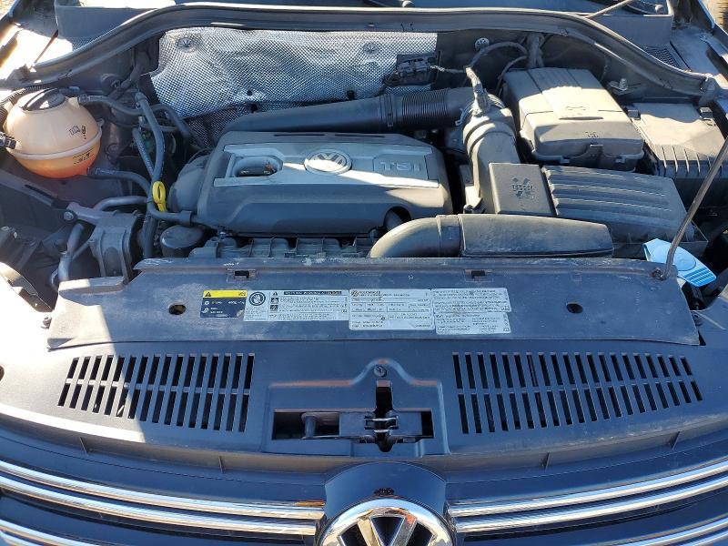 2016 Volkswagen Tiguan s