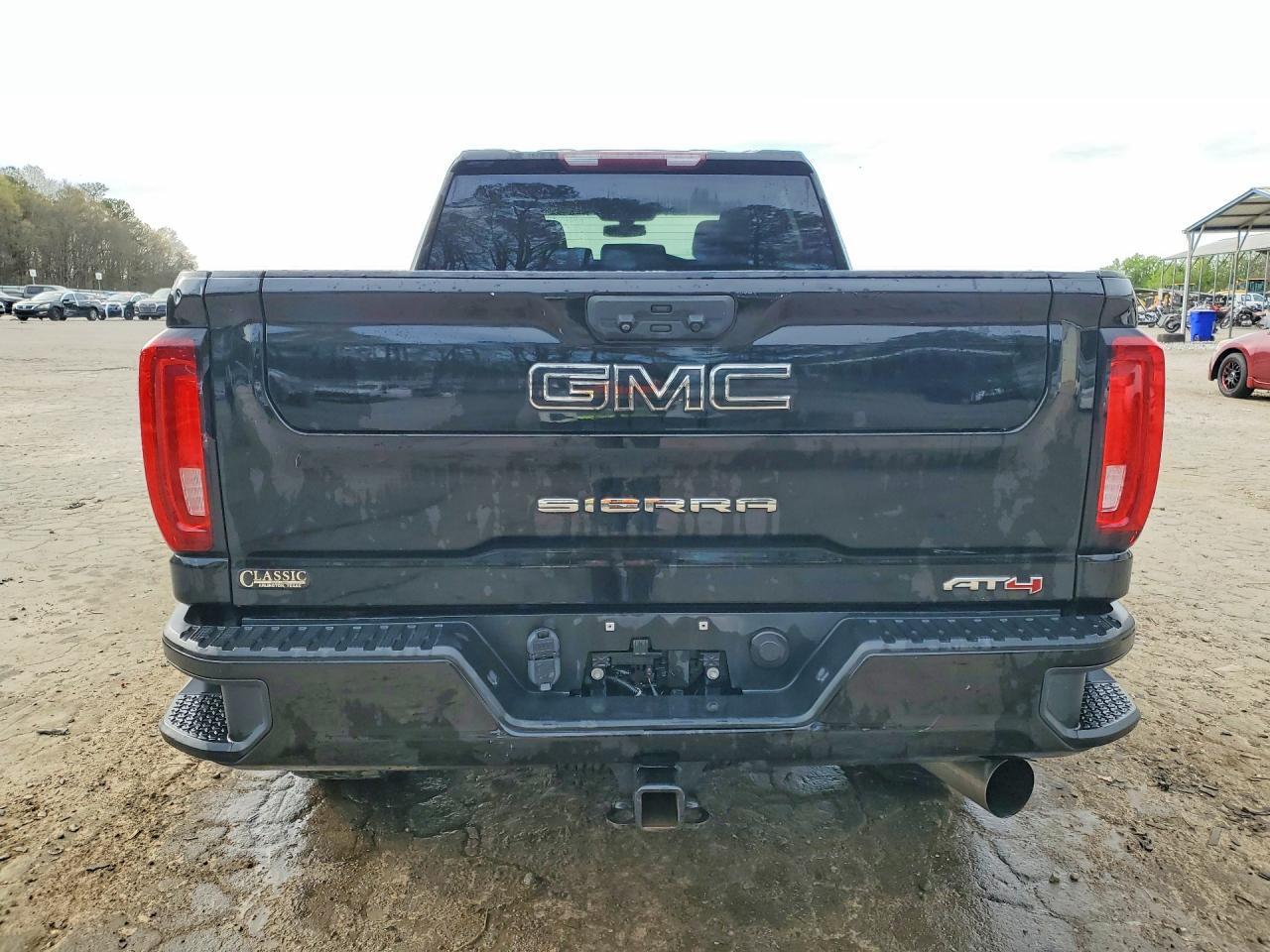 2022 GMC Sierra K2500 AT4