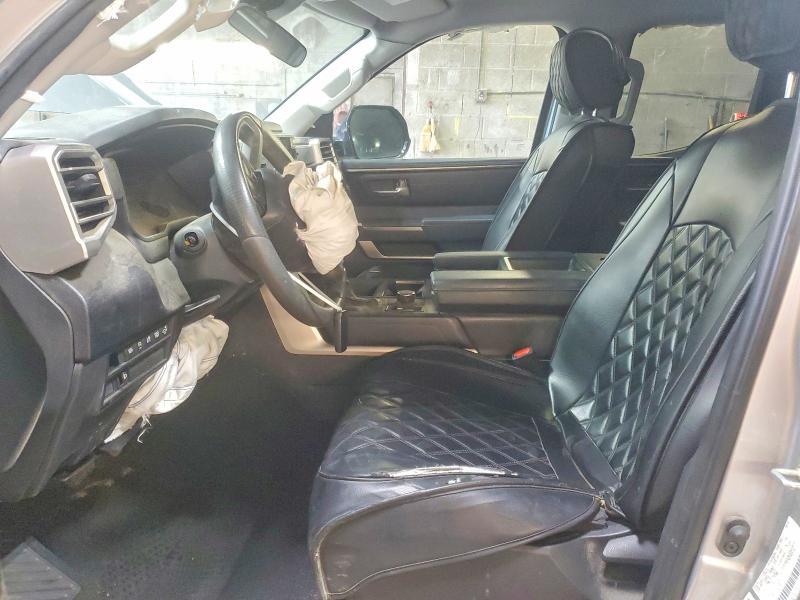 2022 Toyota Tundra SR5