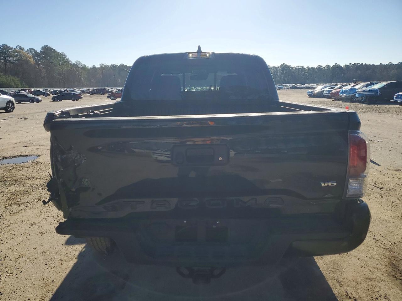 2023 Toyota Tacoma TRD OFF-Road