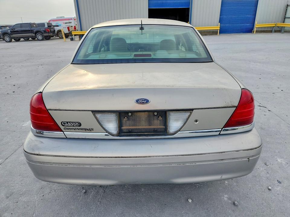 2008 Ford Crown Victoria lx