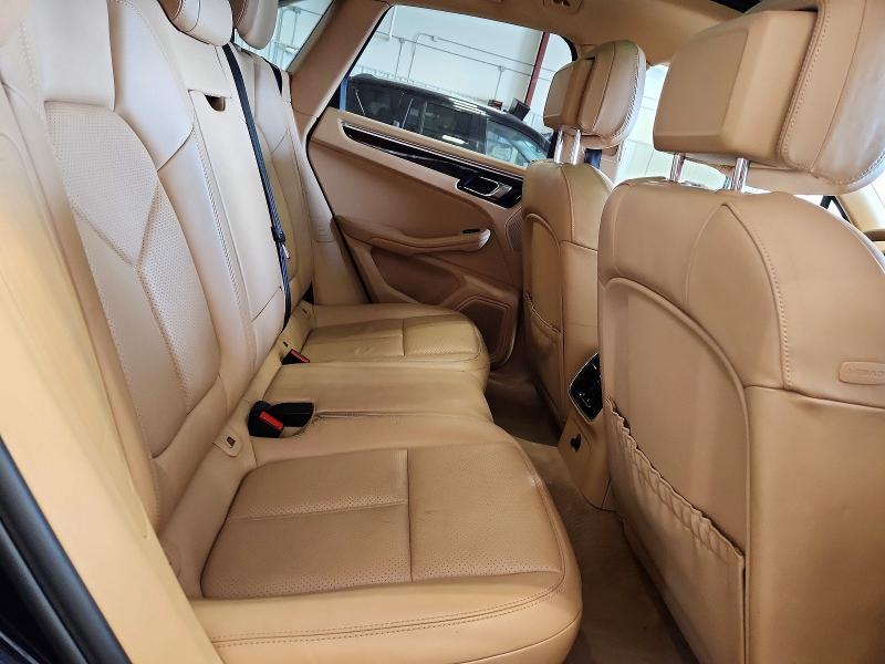 2016 Porsche Macan s