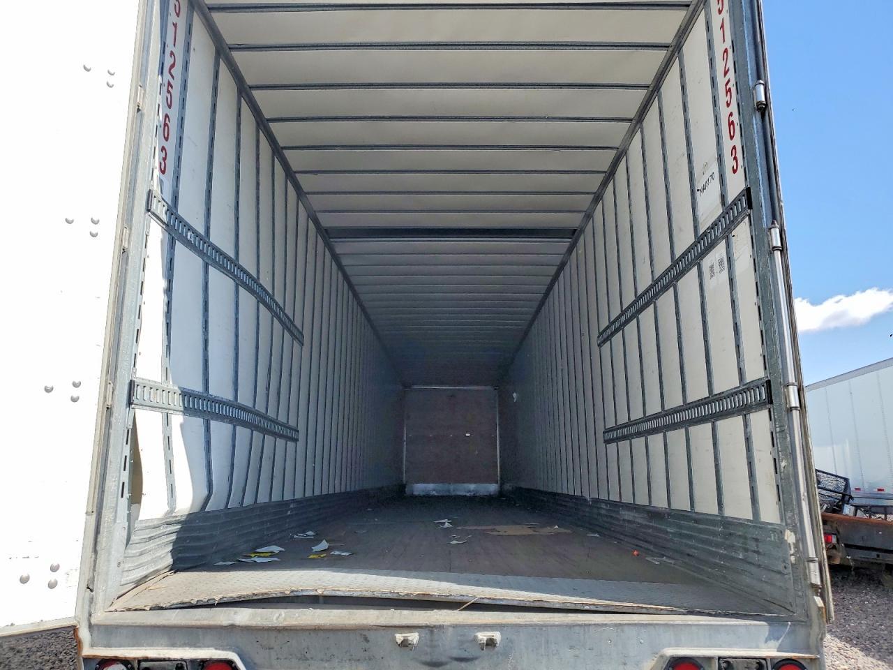 2017 Vanguard Trailer Van