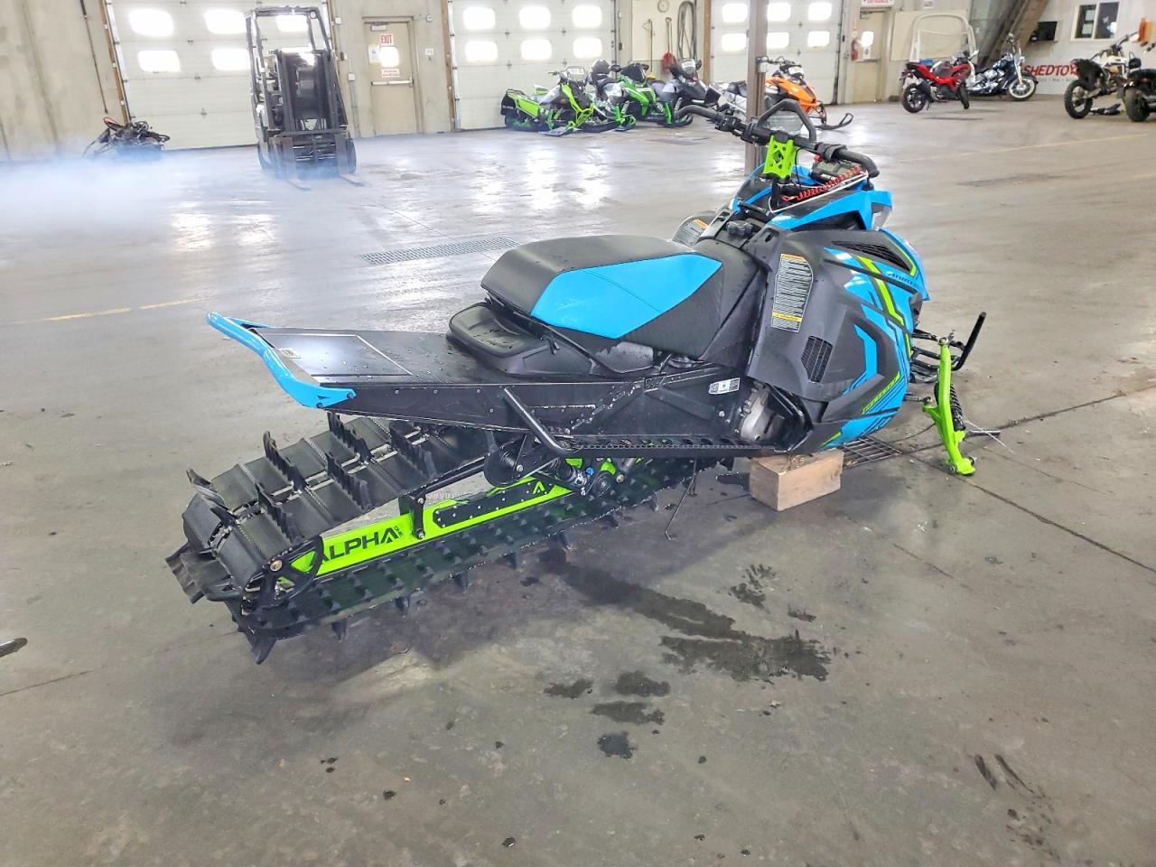 2024 Arctic Cat 2025 Arctic Cat M8000 Harcore Alpha