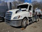 2019 Freightliner Cascadia 126 Semi Truck