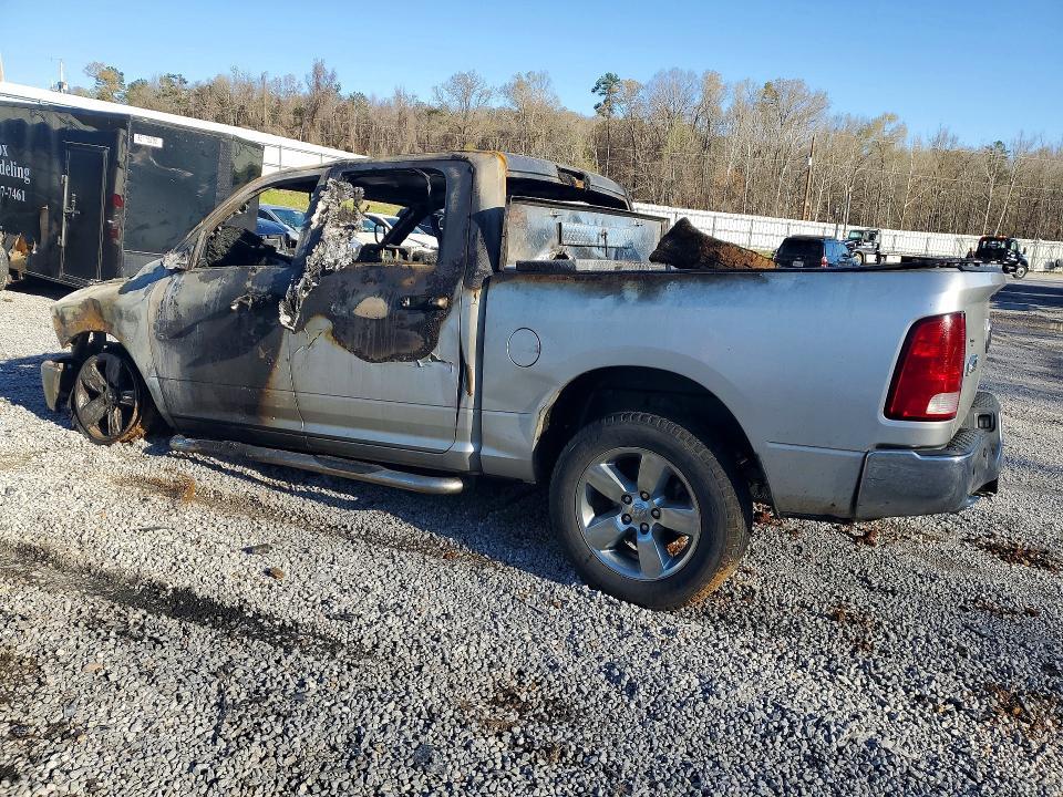 2014 Dodge RAM 1500 SLT