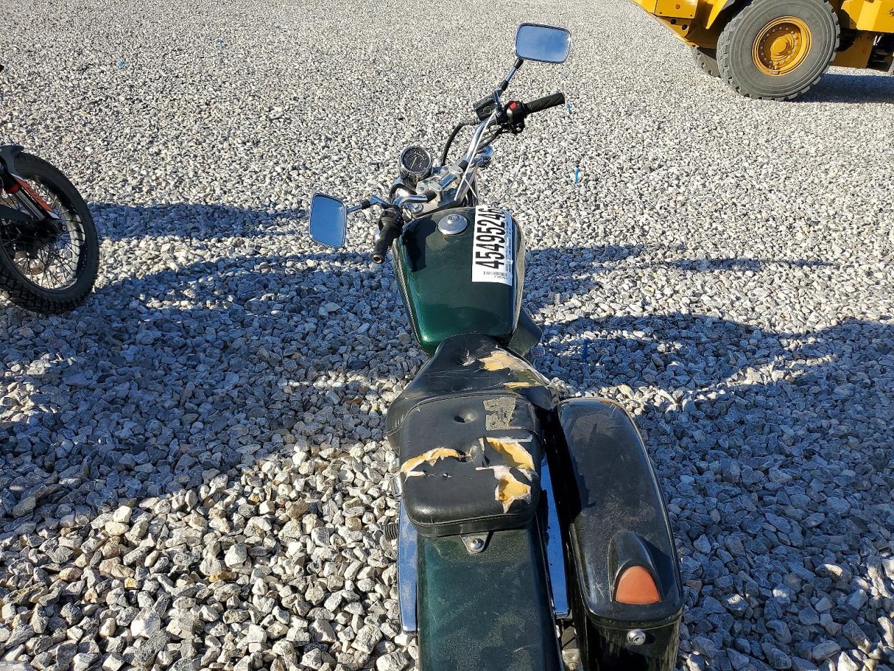 2001 Suzuki GZ250