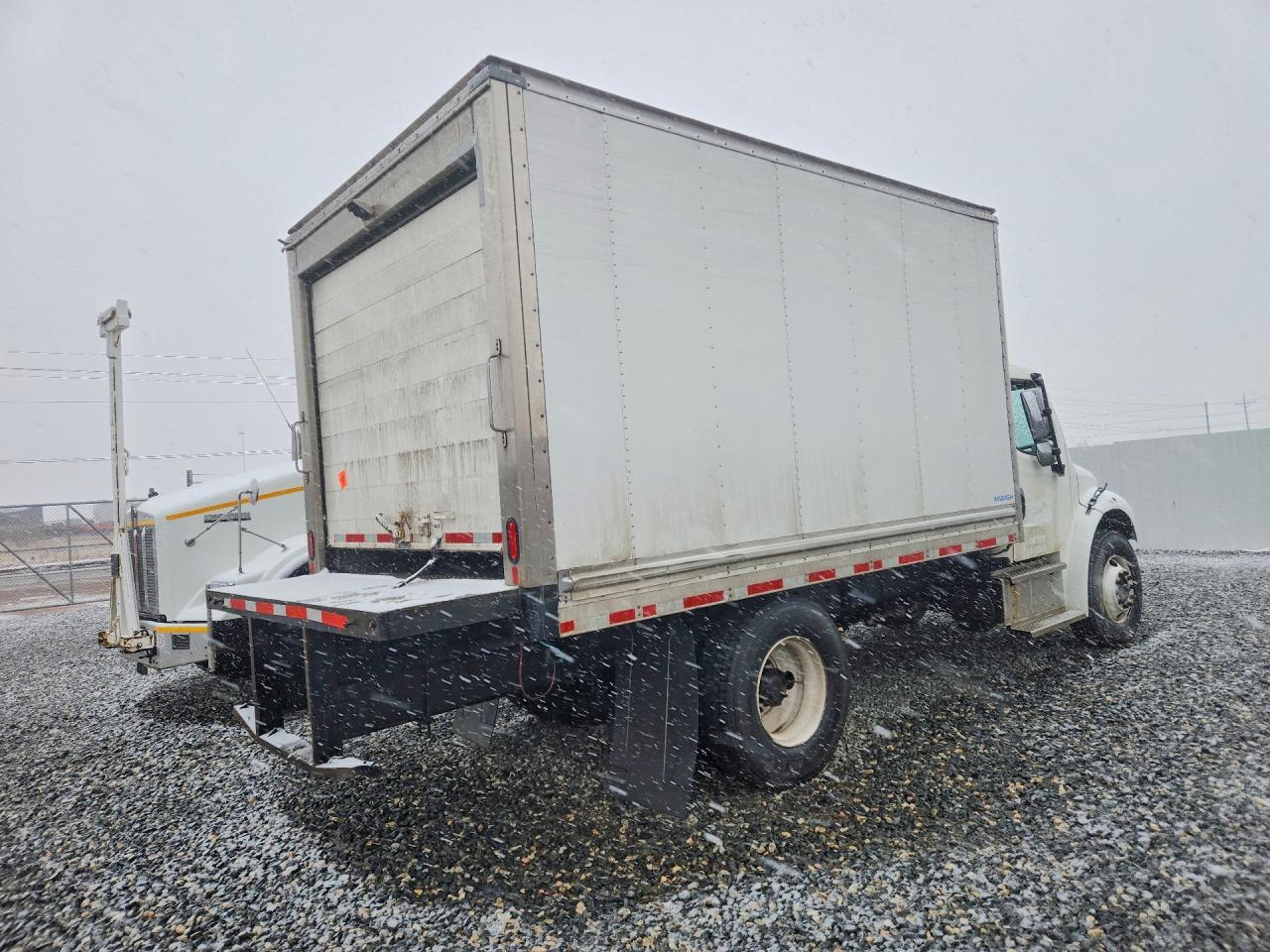 2023 Freigliner 2023 Freightliner Business Class M2 Refrigerated B