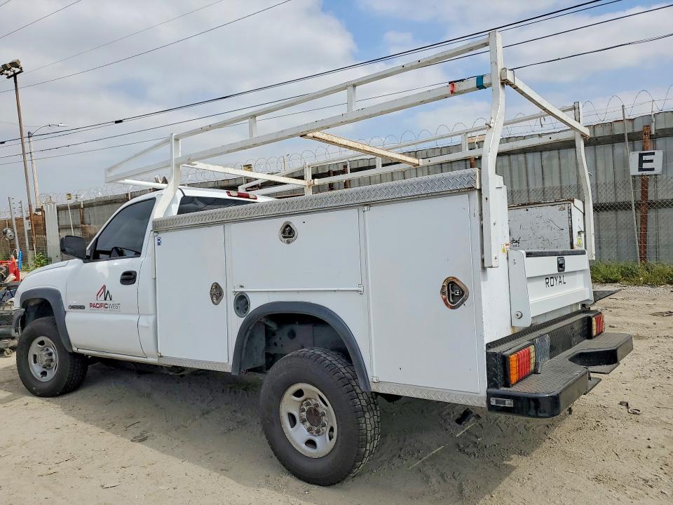2005 Chevrolet Silverado Utility / Service Truck