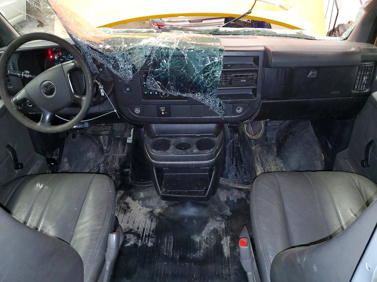 2010 GMC Savana 3500 Cargo Utility / Service Van