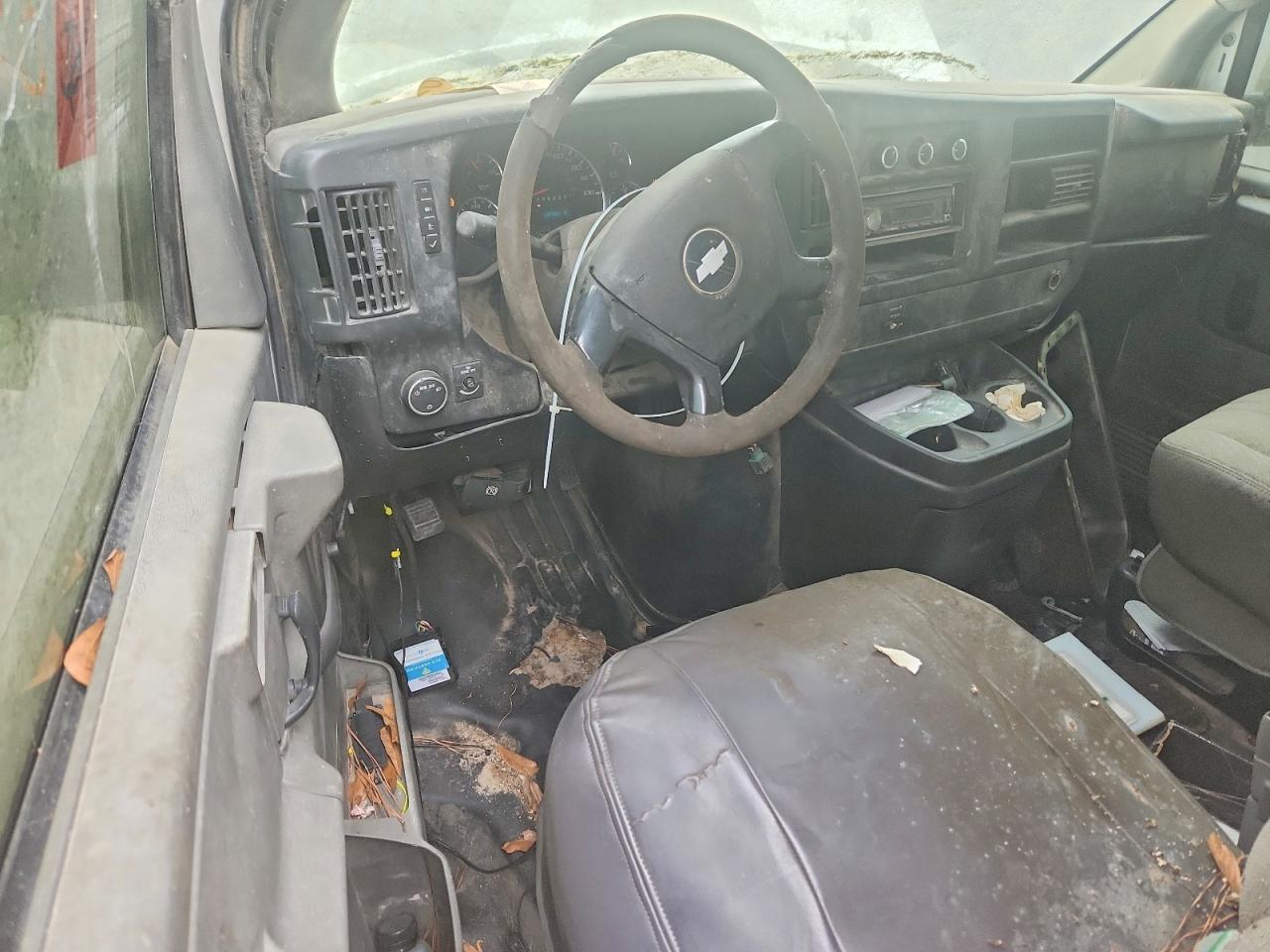 2009 Chev Express G2500