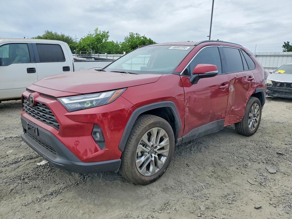2025 Toyota Rav4 xle Premium