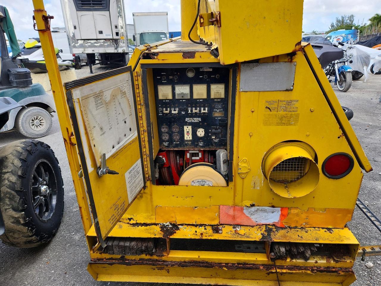 1992 Hesco 1600-10 Manhole Support Trailer