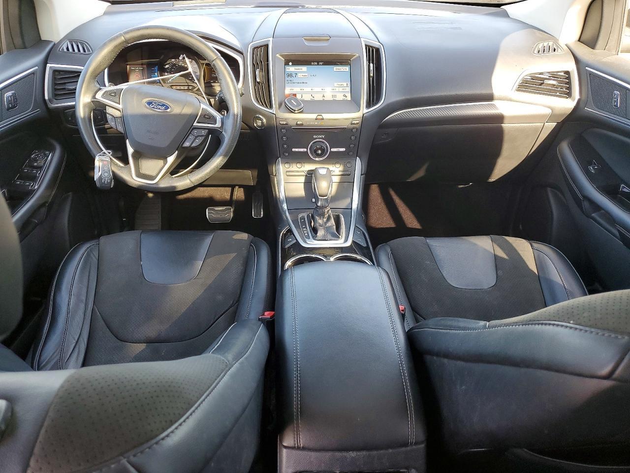 2016 Ford Edge Sport