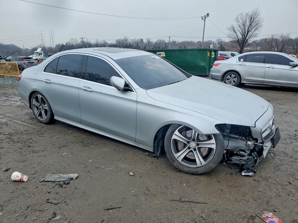2017 Mercedes-Benz E 300 4matic