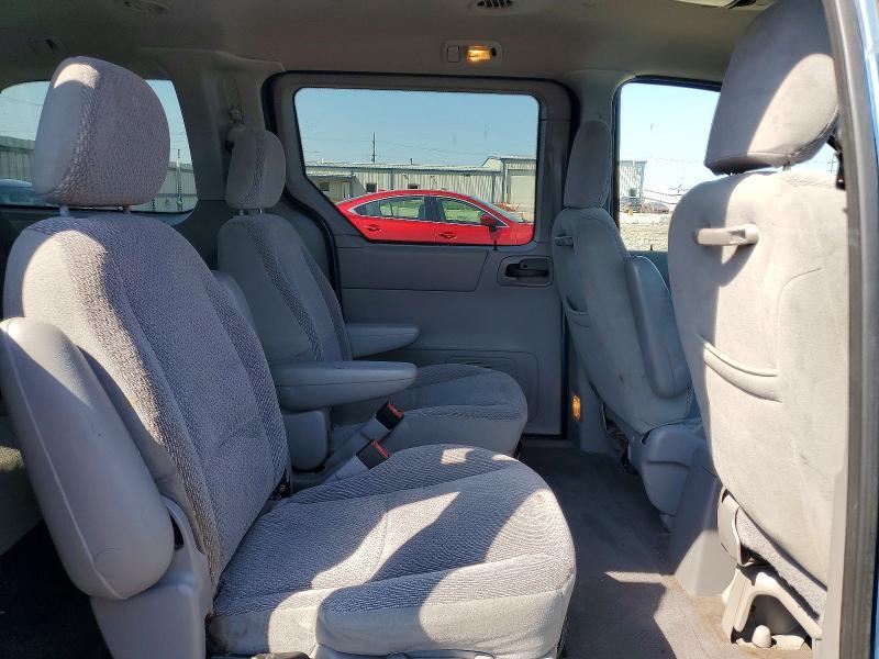 2003 Ford Windstar se