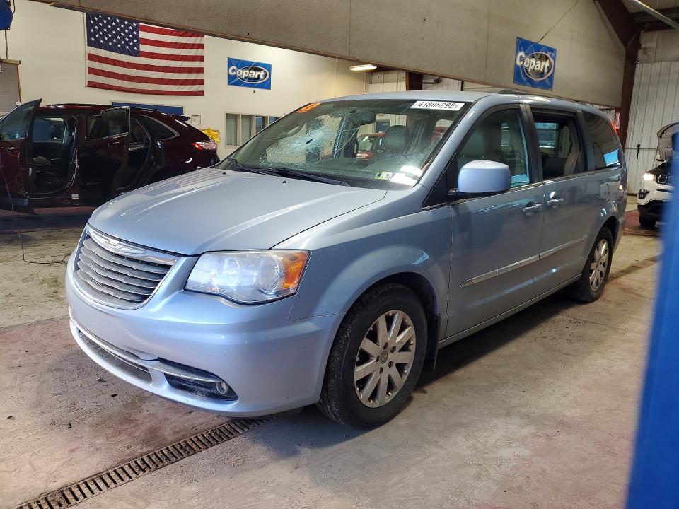 2013 Chrysler Town & Country Touring