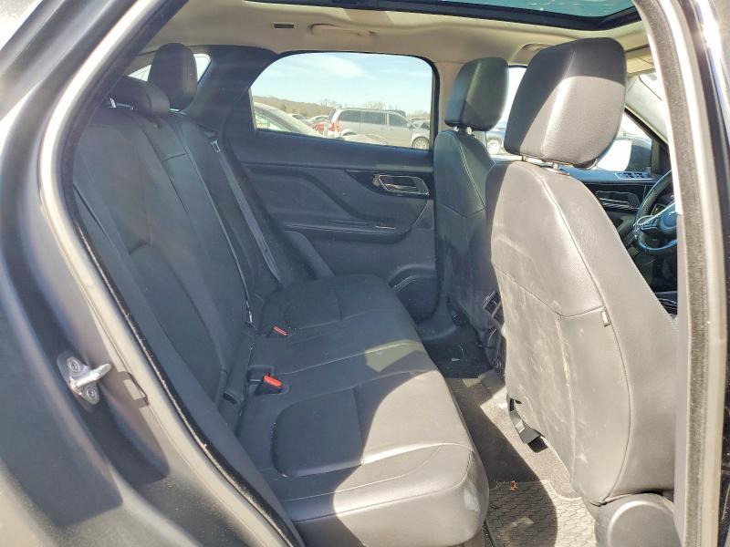 2017 Jaguar F-pace